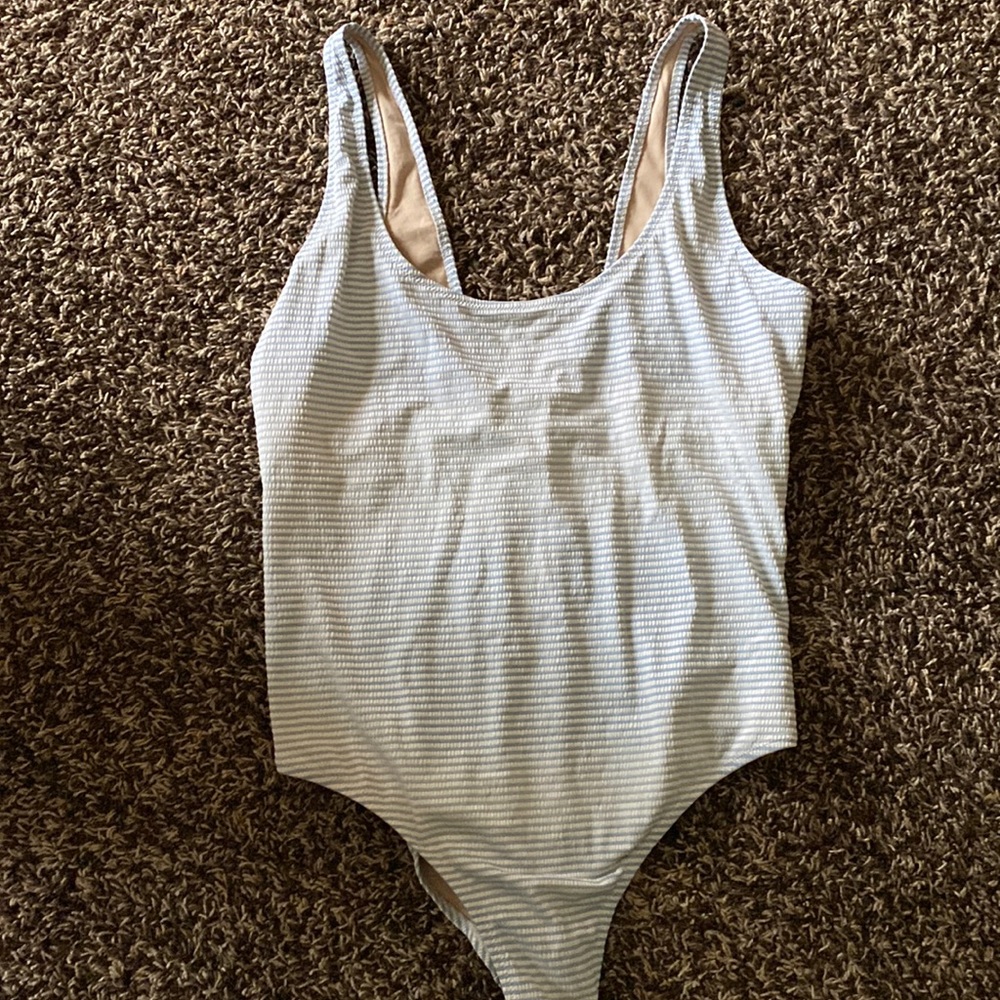 Old navy swim suit